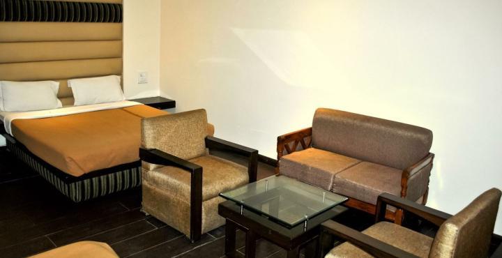 Landmark Hotel Chandigarh Exterior photo