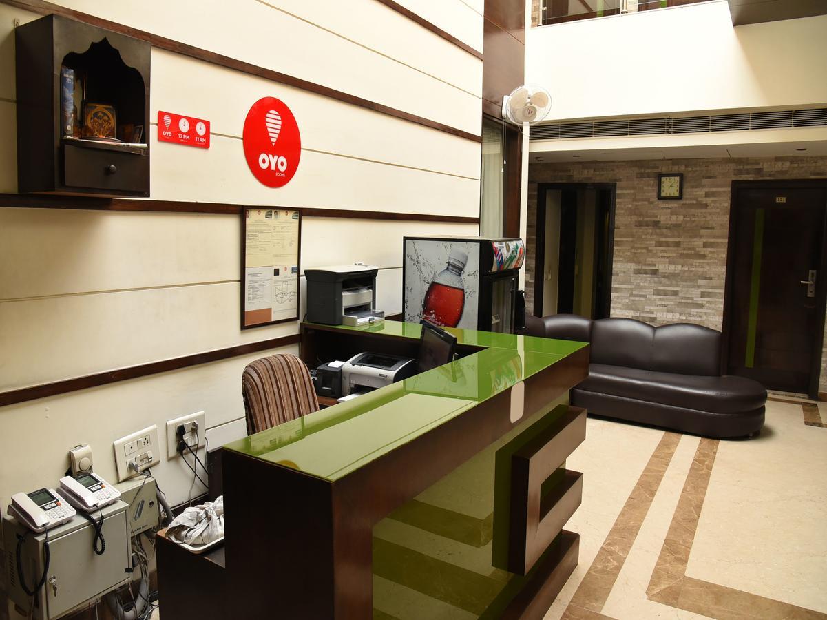 Landmark Hotel Chandigarh Exterior photo